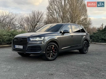 Авто Audi Q7 2018 № 8212379