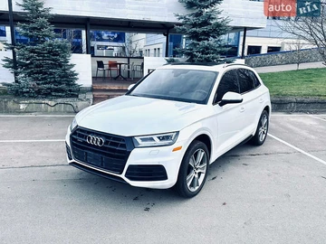 Авто Audi Q5 2018 № 8212477