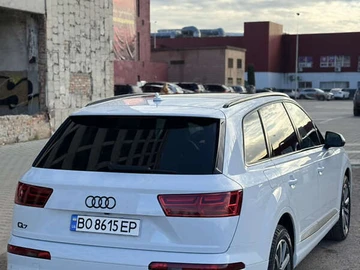 Авто Audi Q7 2018 № 8212488