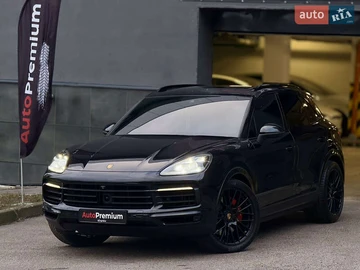 Авто Porsche Cayenne 2017 № 8212514