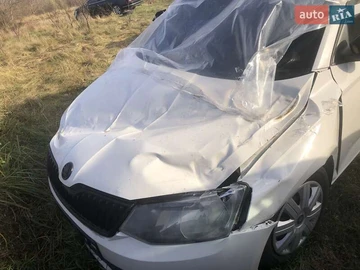 Авто Skoda Fabia 2015 № 8212538