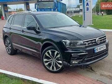 Авто Volkswagen Tiguan 2018 № 8212730