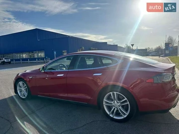Авто Tesla Model S 2015 № 8212786