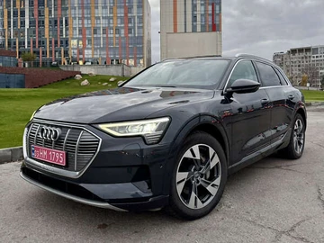 Авто Audi E-Tron 2020 № 8212835