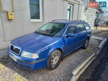 Авто Skoda Octavia 2003 № 8212846