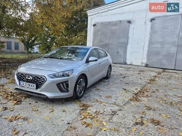 Авто Hyundai Ioniq 2020 № 8212928