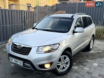 Авто Hyundai Santa Fe 2011 № 8213045