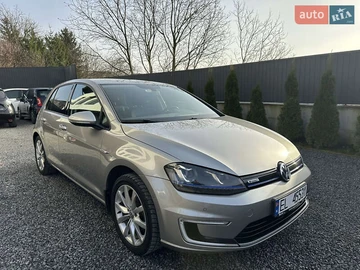 Авто Volkswagen E-Golf 2014 № 8213216
