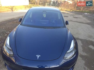 Авто Tesla Model 3 2021 № 8213333