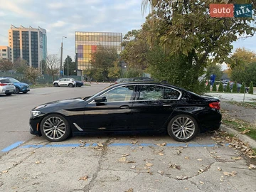 Авто BMW 5 Series 2017 № 8213349