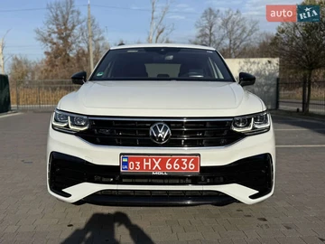 Авто Volkswagen Tiguan 2021 № 8213350