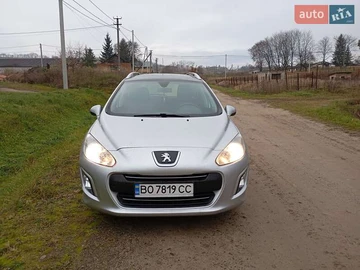 Авто Peugeot 308 2013 № 8213490