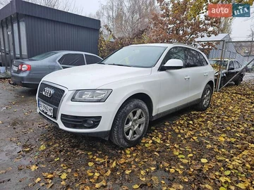 Авто Audi Q5 2009 № 8213495