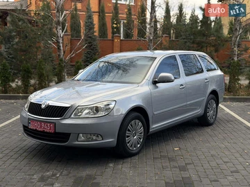 Авто Skoda Octavia 2010 № 8213511