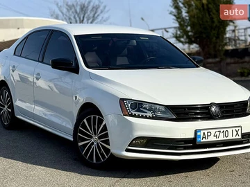Авто Volkswagen Jetta 2014 № 8213519