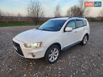 Авто Mitsubishi Outlander Xl 2011 № 8213532