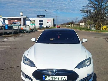 Авто Tesla Model S 2015 № 8213557