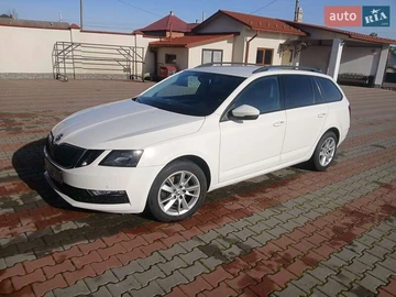 Авто Skoda Superb 2020 № 8213650