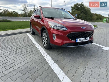 Авто Ford Escape 2022 № 8213663