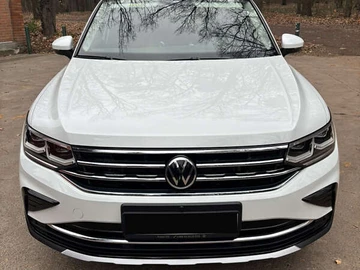 Авто Volkswagen Tiguan 2021 № 8213770