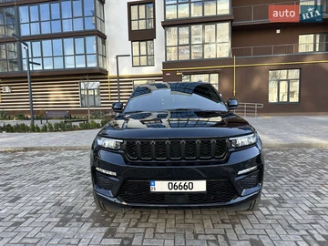 Авто Jeep Grand Cherokee 2023 № 8213777