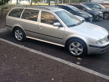Авто Skoda Octavia 2004 № 8213957