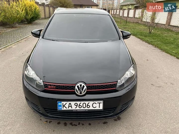 Авто Volkswagen Golf 2009 № 8213964