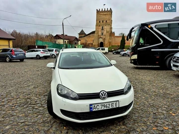 Авто Volkswagen Golf 2010 № 8213972