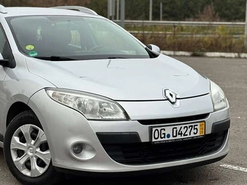 Авто Renault Megane 2010 № 8213973