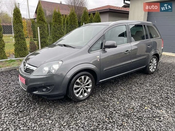Авто Opel Zafira 2010 № 8213993