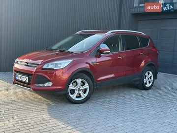 Авто Ford Kuga 2015 № 8214174