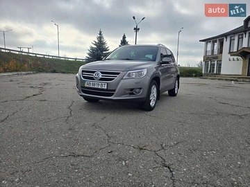 Авто Volkswagen Tiguan 2010 № 8214184