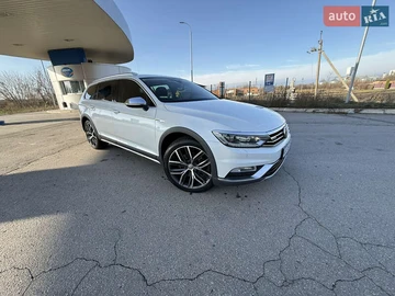 Авто Volkswagen Passat 2016 № 8214218