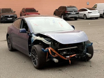 Авто Tesla Model 3 2025 № 8214236