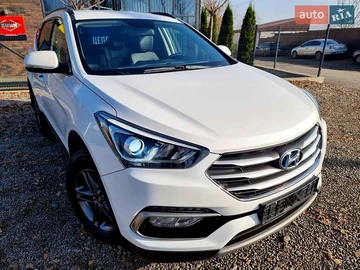 Авто Hyundai Santa Fe 2017 № 8214237