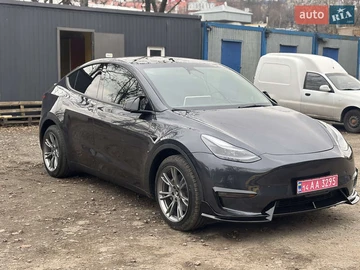 Авто Tesla Model Y 2024 № 8214407
