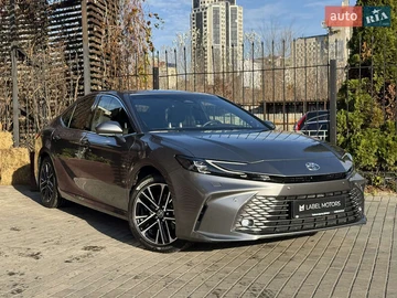 Авто Toyota Camry 2024 № 8214421