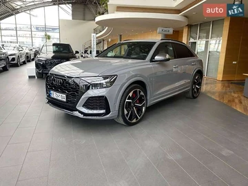 Авто Audi Rs Q8 2023 № 8214430