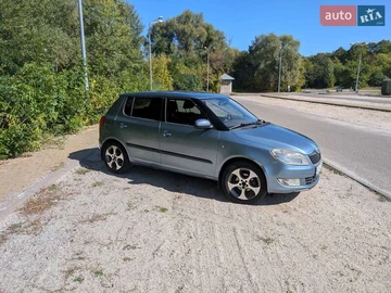 Авто Skoda Fabia 2010 № 8214477