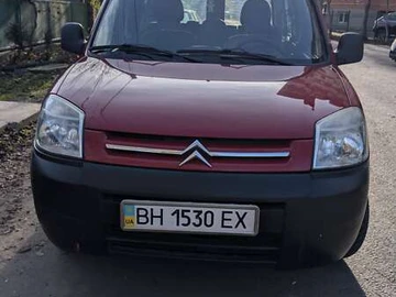 Авто Citroen Berlingo 2010 № 8214601