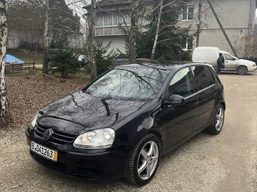 Авто Volkswagen Golf 2004 № 8214626