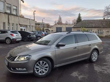 Авто Volkswagen Passat 2013 № 8214816
