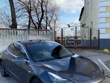 Авто Tesla Model 3 2018 № 8215077