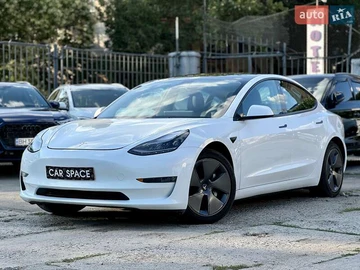 Авто Tesla Model 3 2022 № 8215120