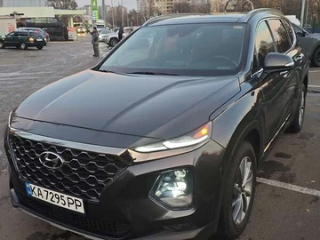 Авто Hyundai Santa Fe 2019 № 8215138