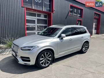 Авто Volvo Xc90 2018 № 8215163