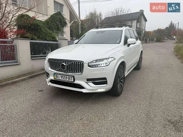 Авто Volvo Xc90 2021 № 8215165