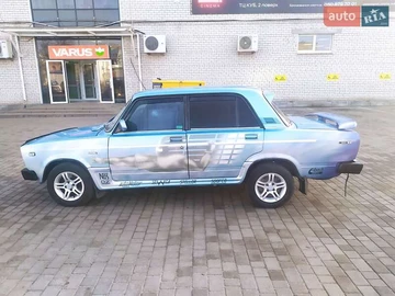 Авто ВАЗ 2107 2002 № 8215372