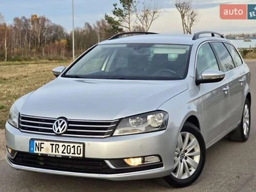 Авто Volkswagen Passat 2002 № 8215403
