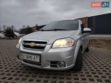 Авто Chevrolet Aveo 2008 № 8215429